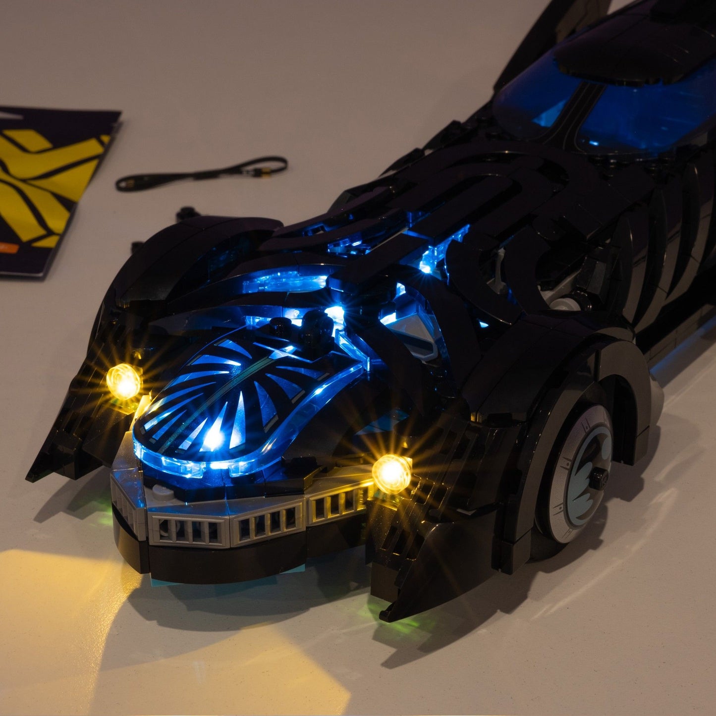 LEGO® DC Batman™: Batman Forever™ Batmobil™ #76304 DIY Lichtbundle