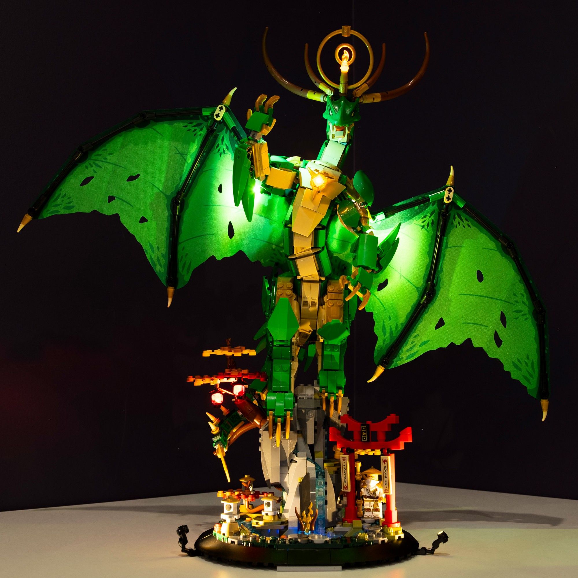 LEGO® NINJAGO The Guardian Dragon #71847 DIY Light Bundle – Light