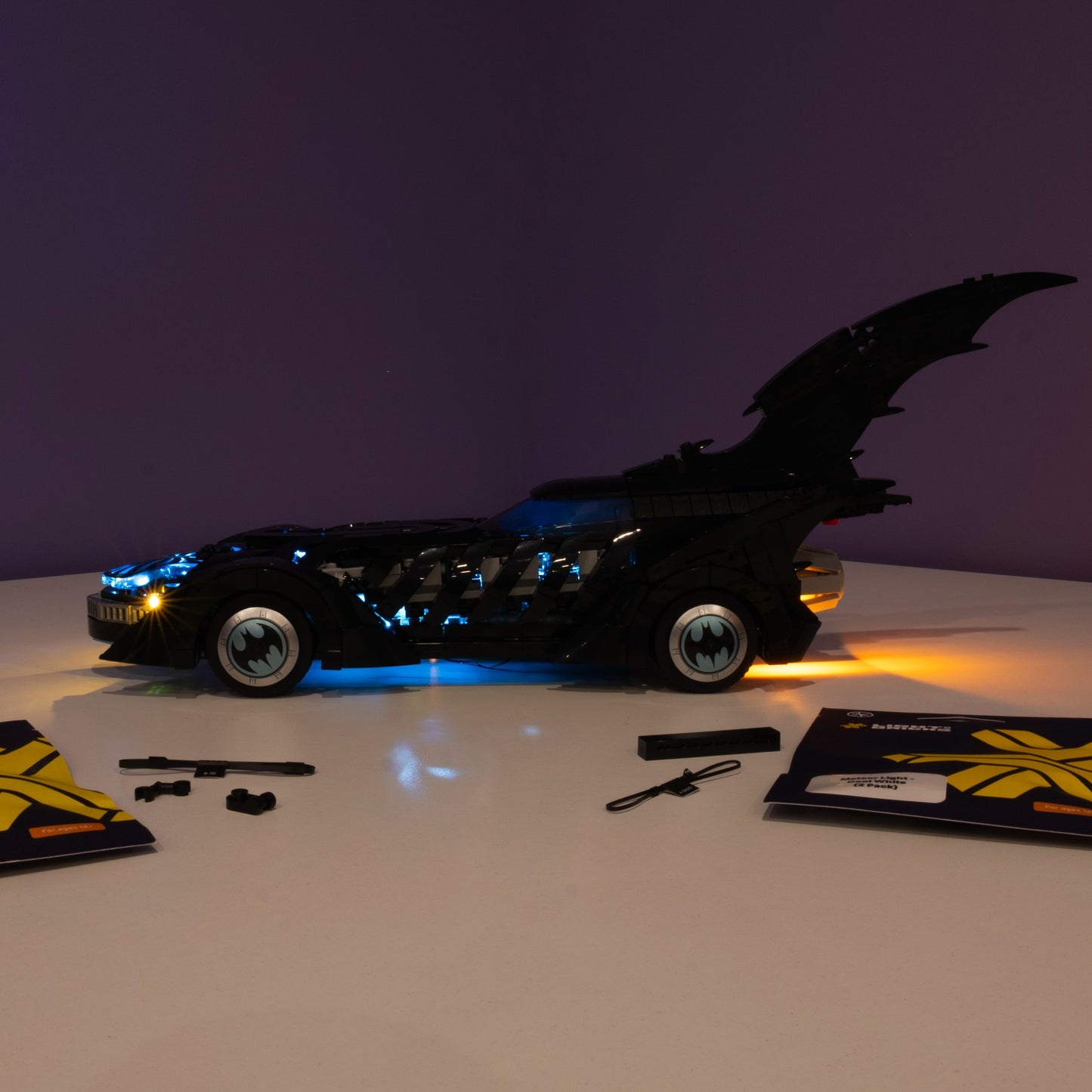 LEGO® DC Batman™: Batman Forever™ Batmobil™ #76304 DIY Lichtbundle