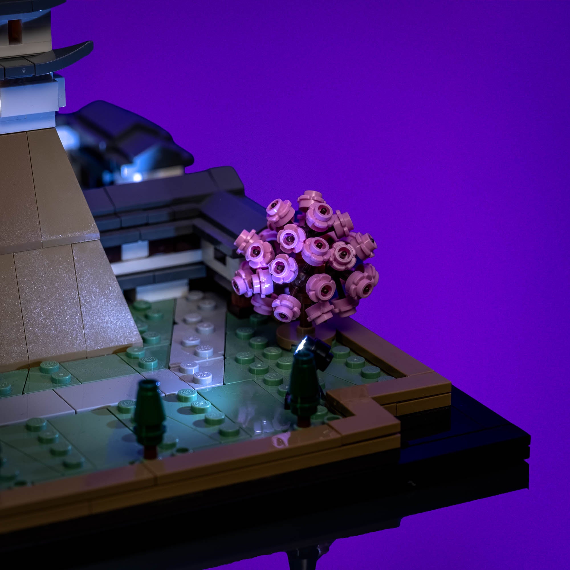 Light Kit for LEGO® Himeji Castle #21060 | Light My Bricks – Light
