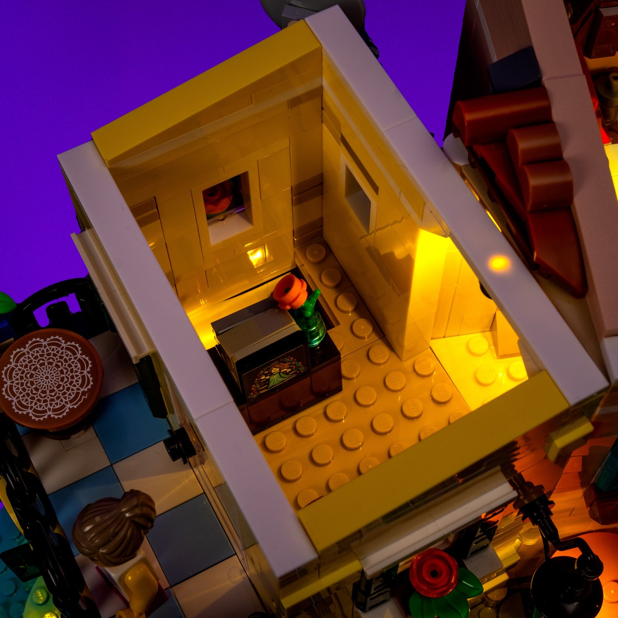 Light Kit for LEGO® Italian Riviera #21359 | Light My Bricks