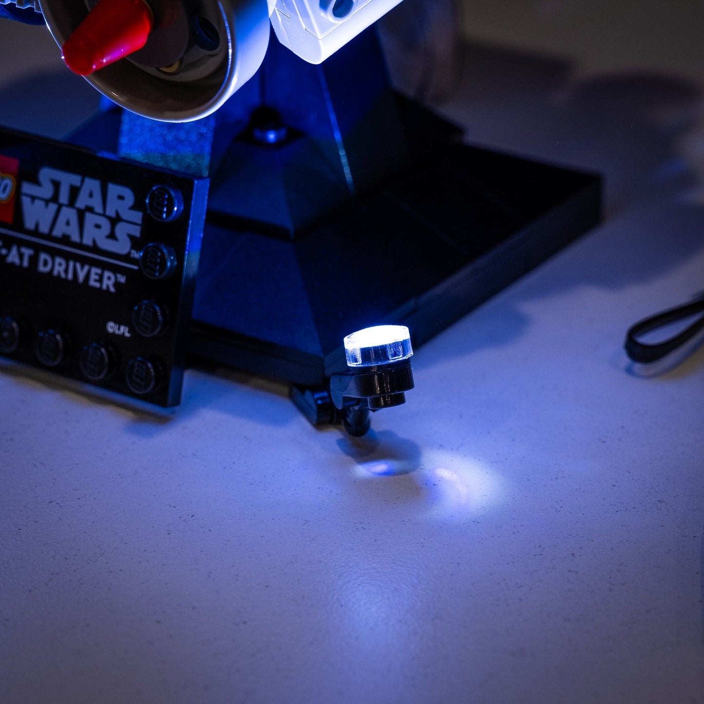 LEGO® AT-AT Driver Helmet™ #75429 DIY Light Bundle